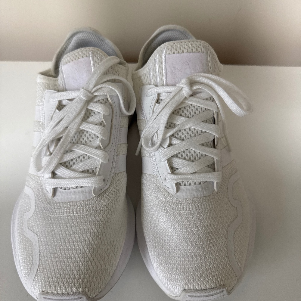 Women’s Adidas Sneakers